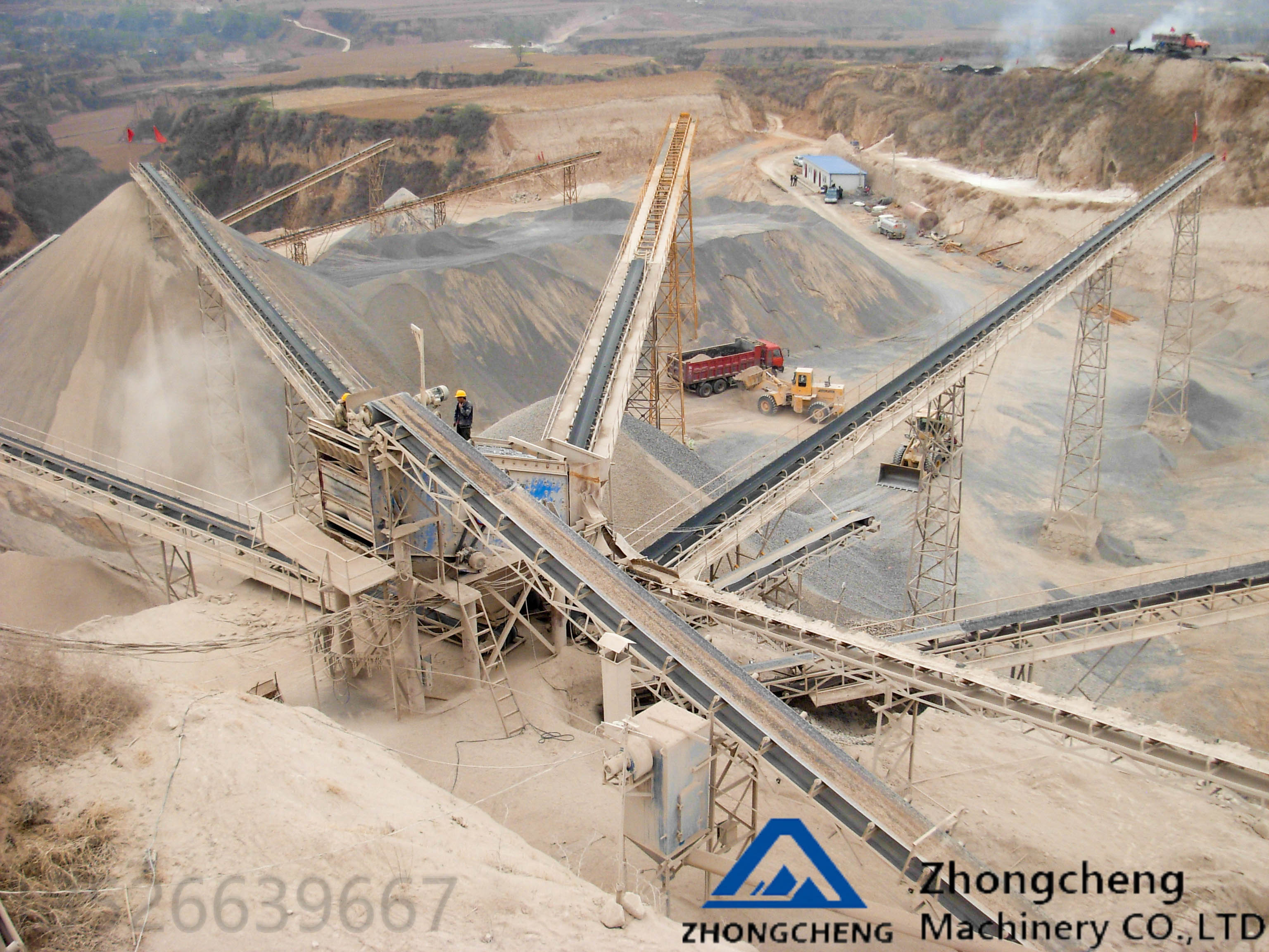时产150-200T石料生产线现场